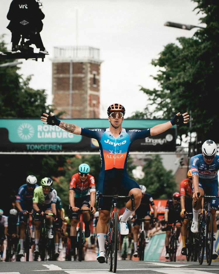 Groenewegen zegeviert in 76ste editie van Ronde van Limburg
