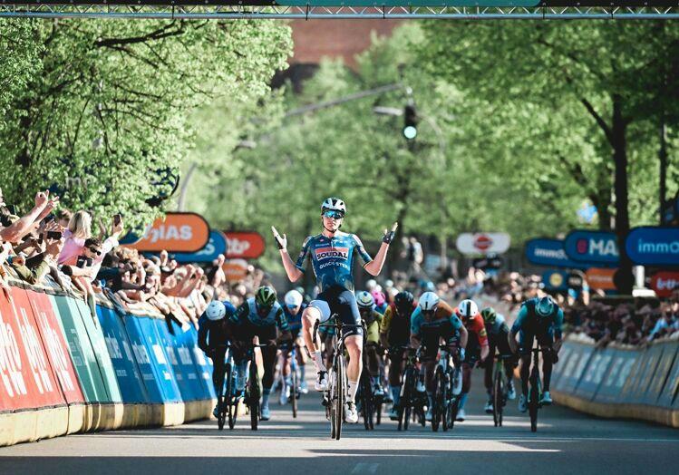 Merlier becomes joint record holder at the Ronde van Limburg